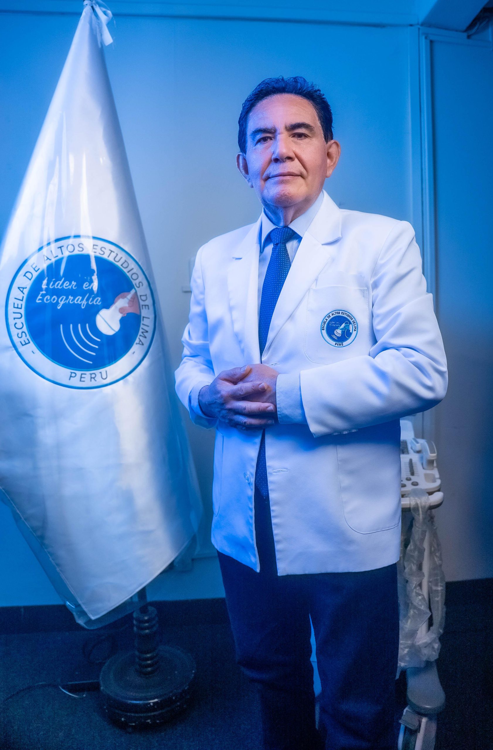 Dr. L. Bustinza